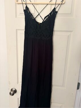 Black Lace-Top Maxi Dress with Spaghetti Straps